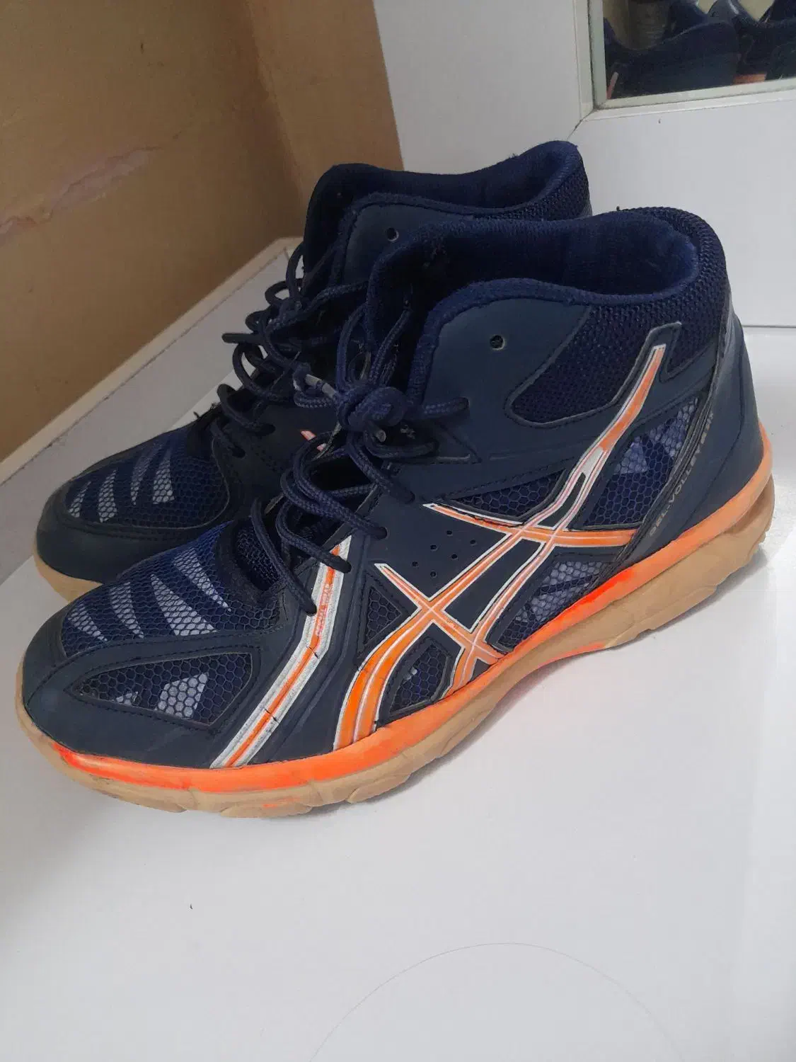 کفش ورزشی بسکتبال|کیف، کفش، کمربند|آق قلا, |دیوار