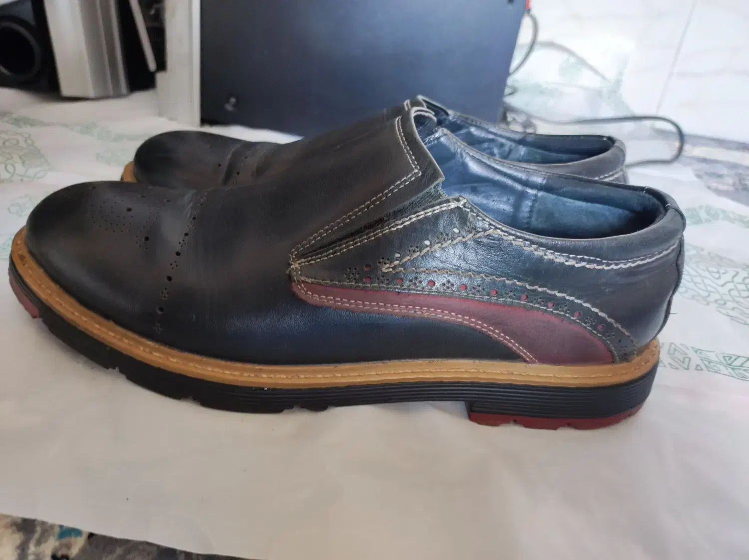 پوشاک|کیف، کفش، کمربند|ساوه, |دیوار