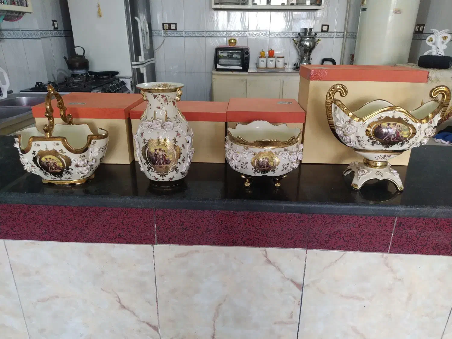 دکوری گل برجسته وزیبا و شیک با طلاکوب|مجسمه، تندیس، ماکت|کرمانشاه, |دیوار