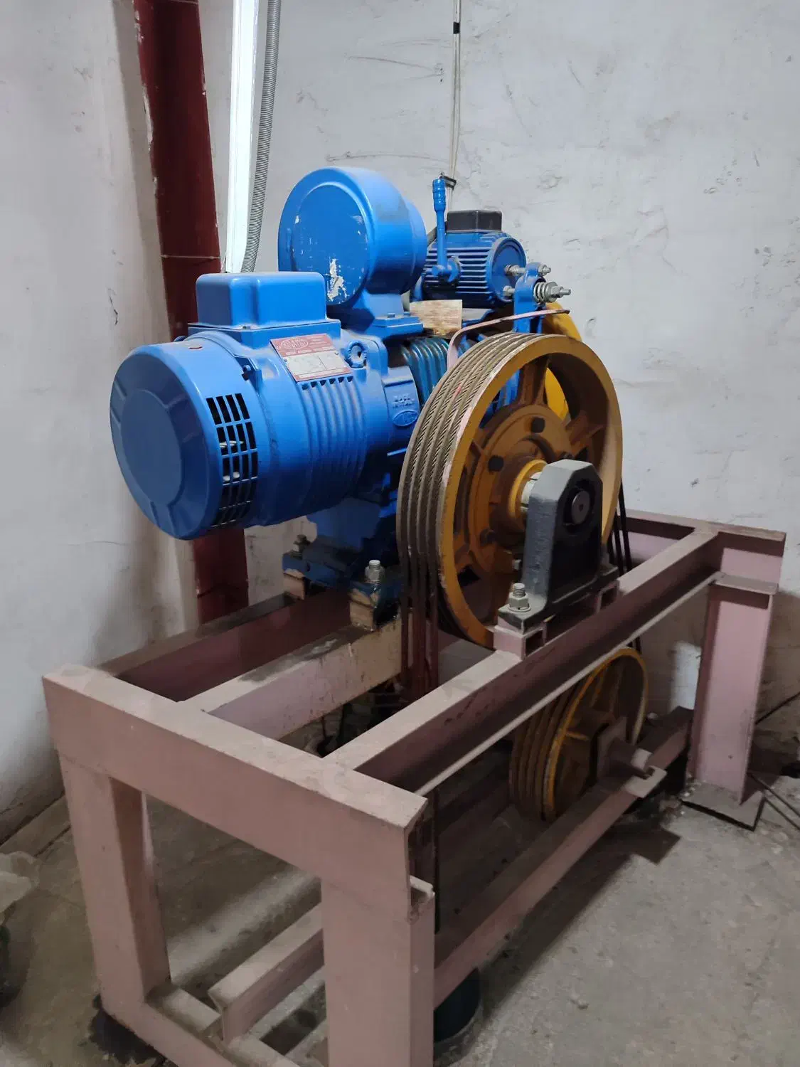 استخدام نیروی فنی|استخدام صنعتی، فنی، مهندسی|رشت, گلسار|دیوار