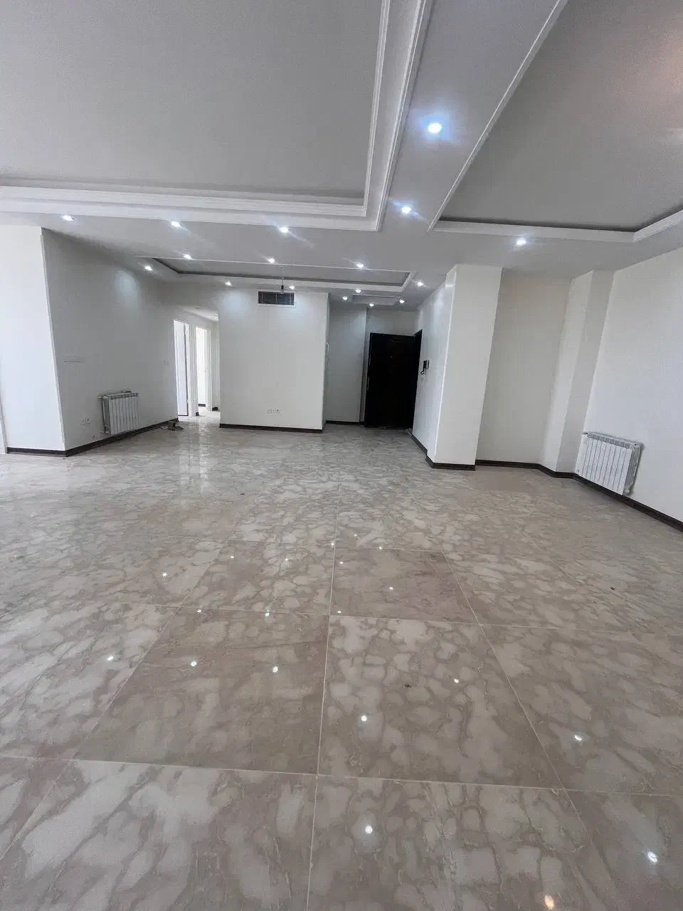 130متر/تک واحدی/فول امکانات/کلید نخورده/پرستار