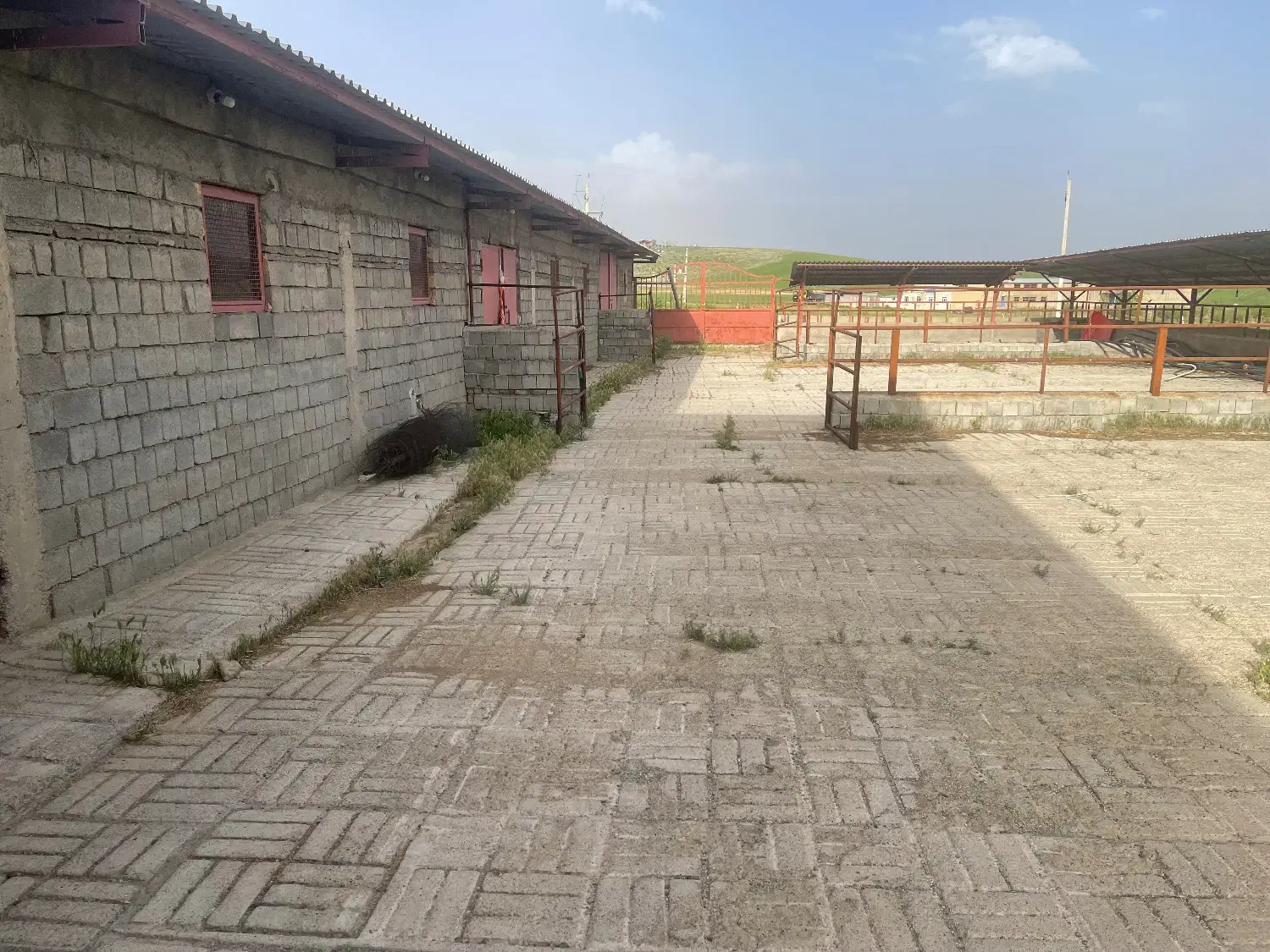 اجاره سالن و سوله|اجارهٔ دفتر صنعتی، کشاورزی، تجاری|سقز, |دیوار