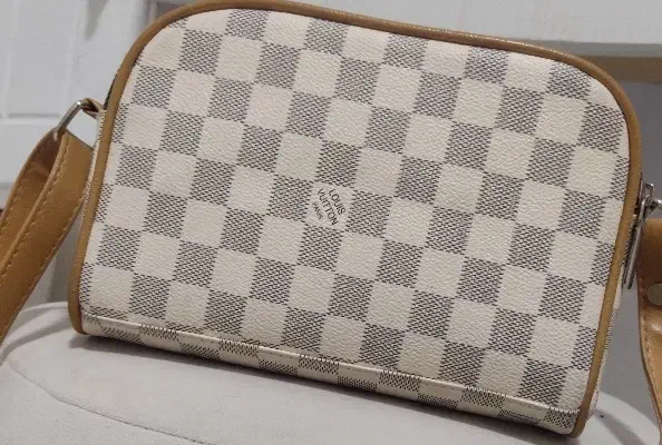 کیف در حد نو|کیف، کفش، کمربند|کوهدشت, |دیوار