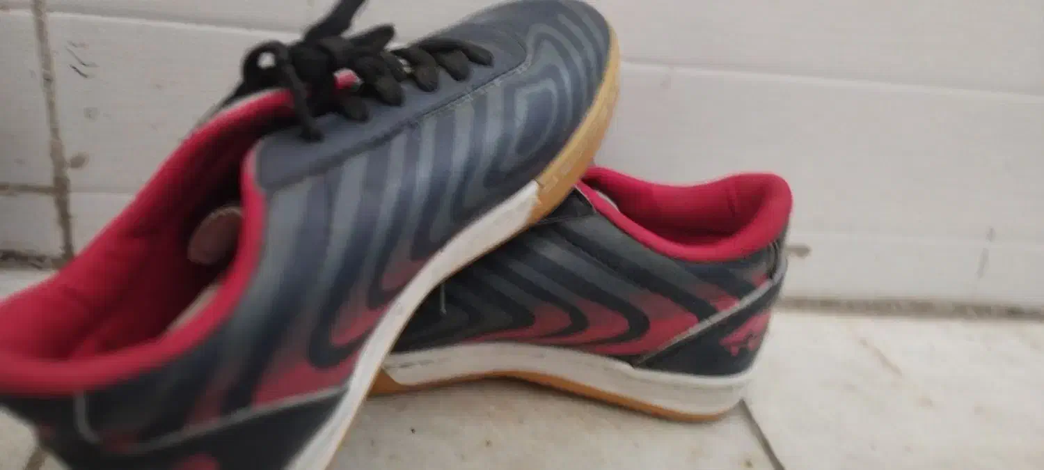 کفش فوتسال|کیف، کفش، کمربند|یزد, |دیوار