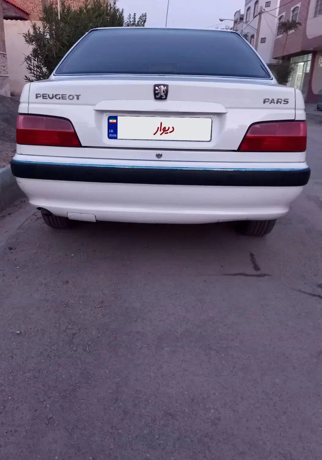 پژوپارس|خودرو سواری و وانت|لنجان, |دیوار