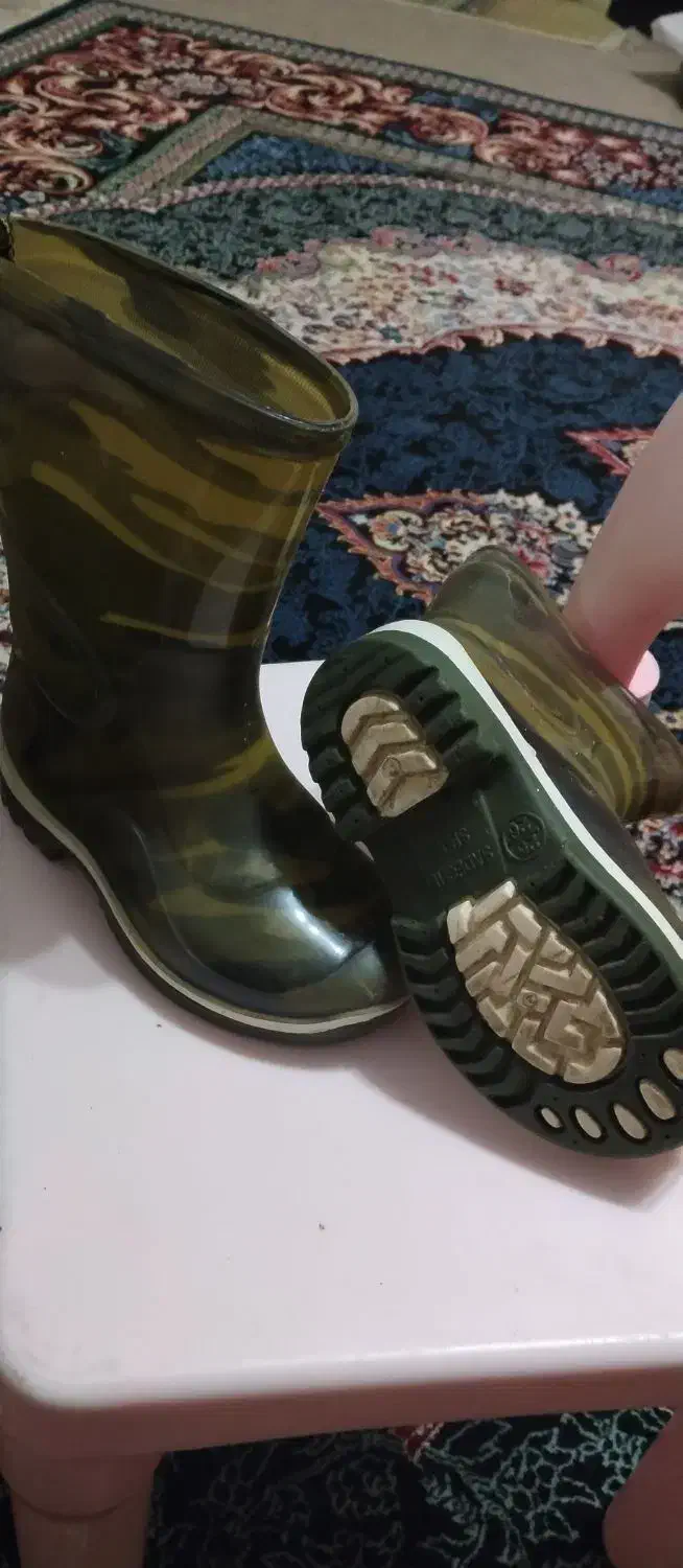 کفش بچه گانه|کفش و لباس بچه|رودسر, |دیوار