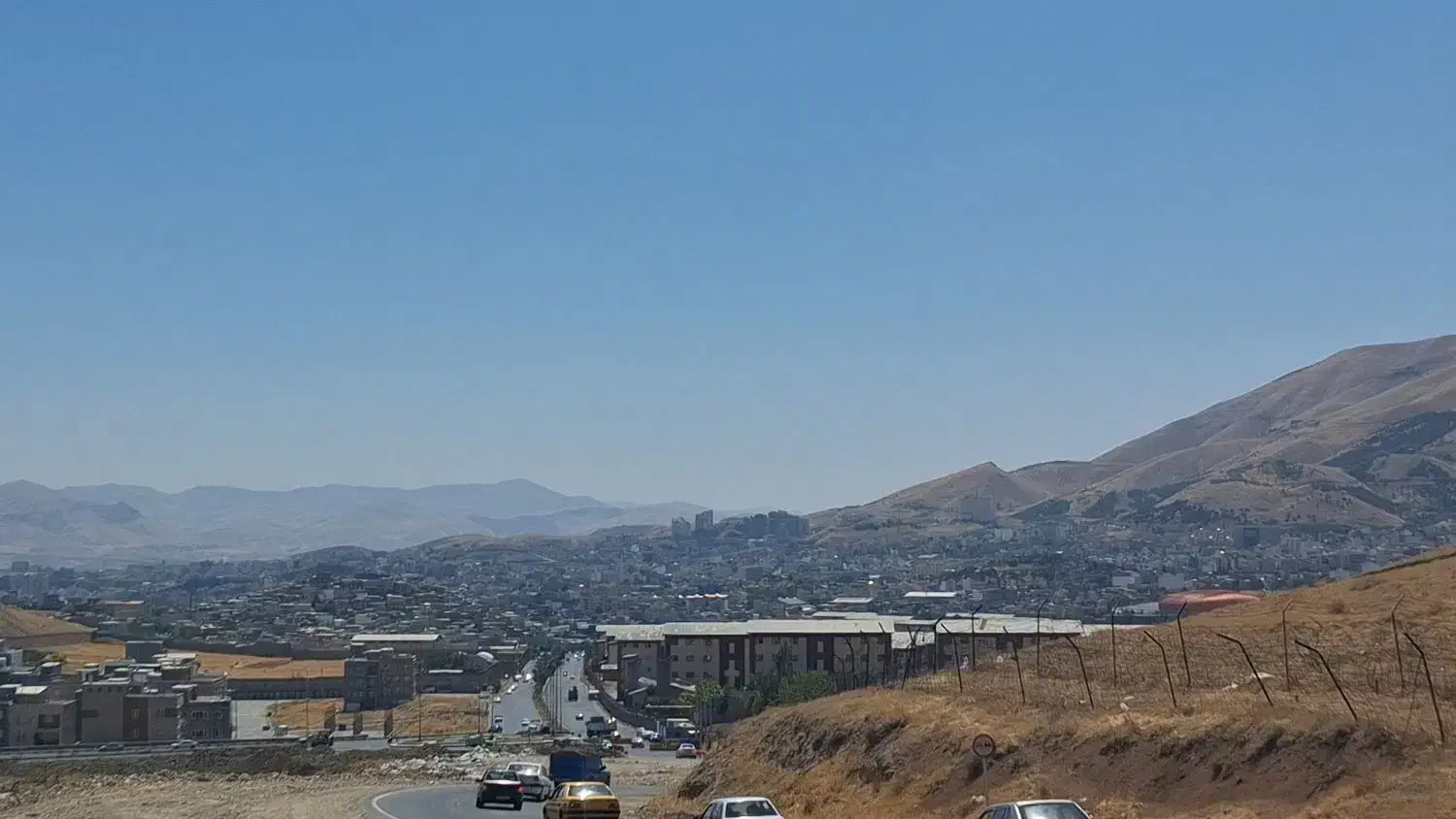 امتیاز آپارتمان شهرک روحانی( پیش فروش )|پیش‌فروش املاک|سنندج, |دیوار