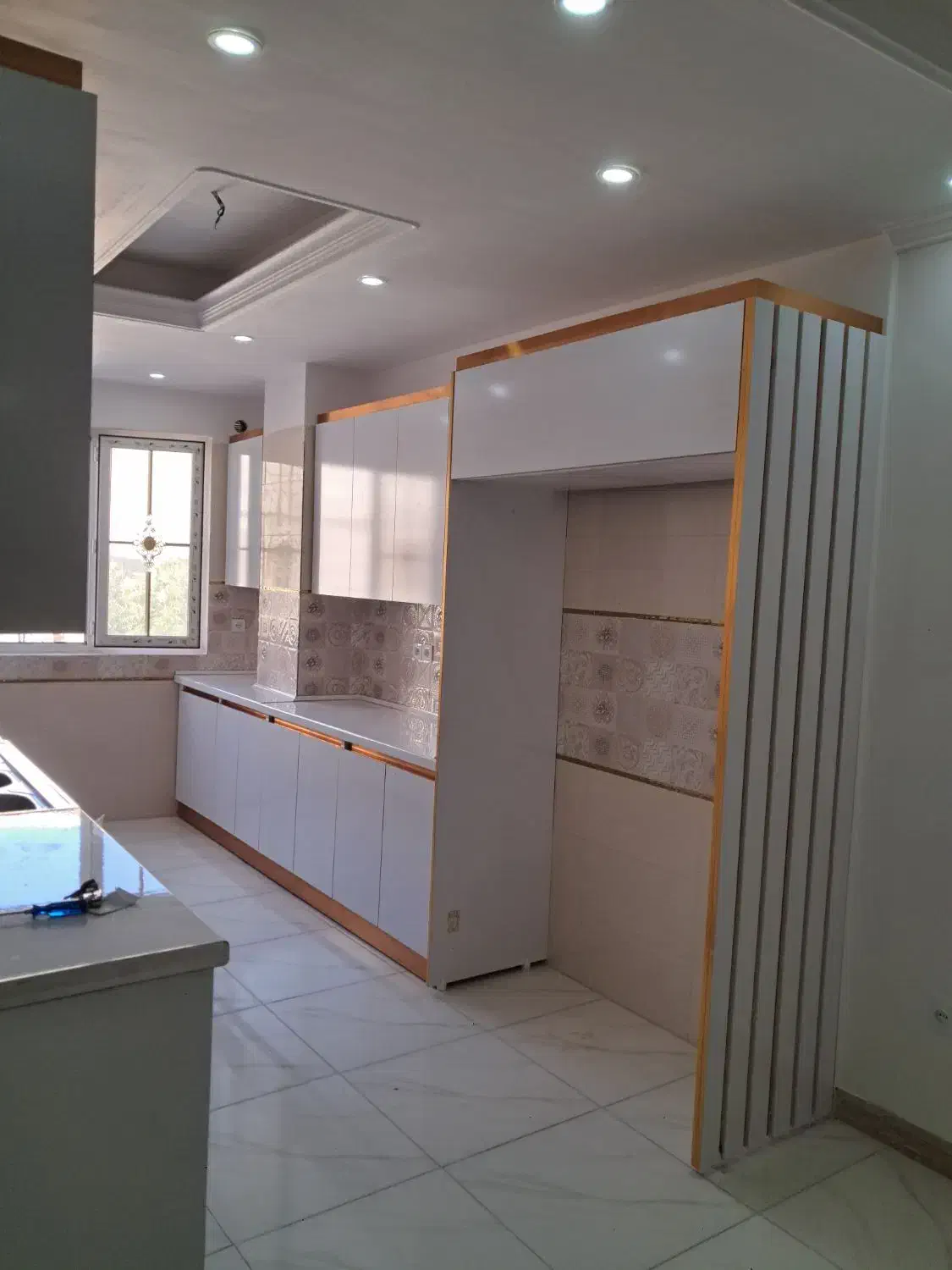 ساخت کابینت و کمد دیواری|جاکفشی، کمد، دراور|نسیم‌شهر, |دیوار