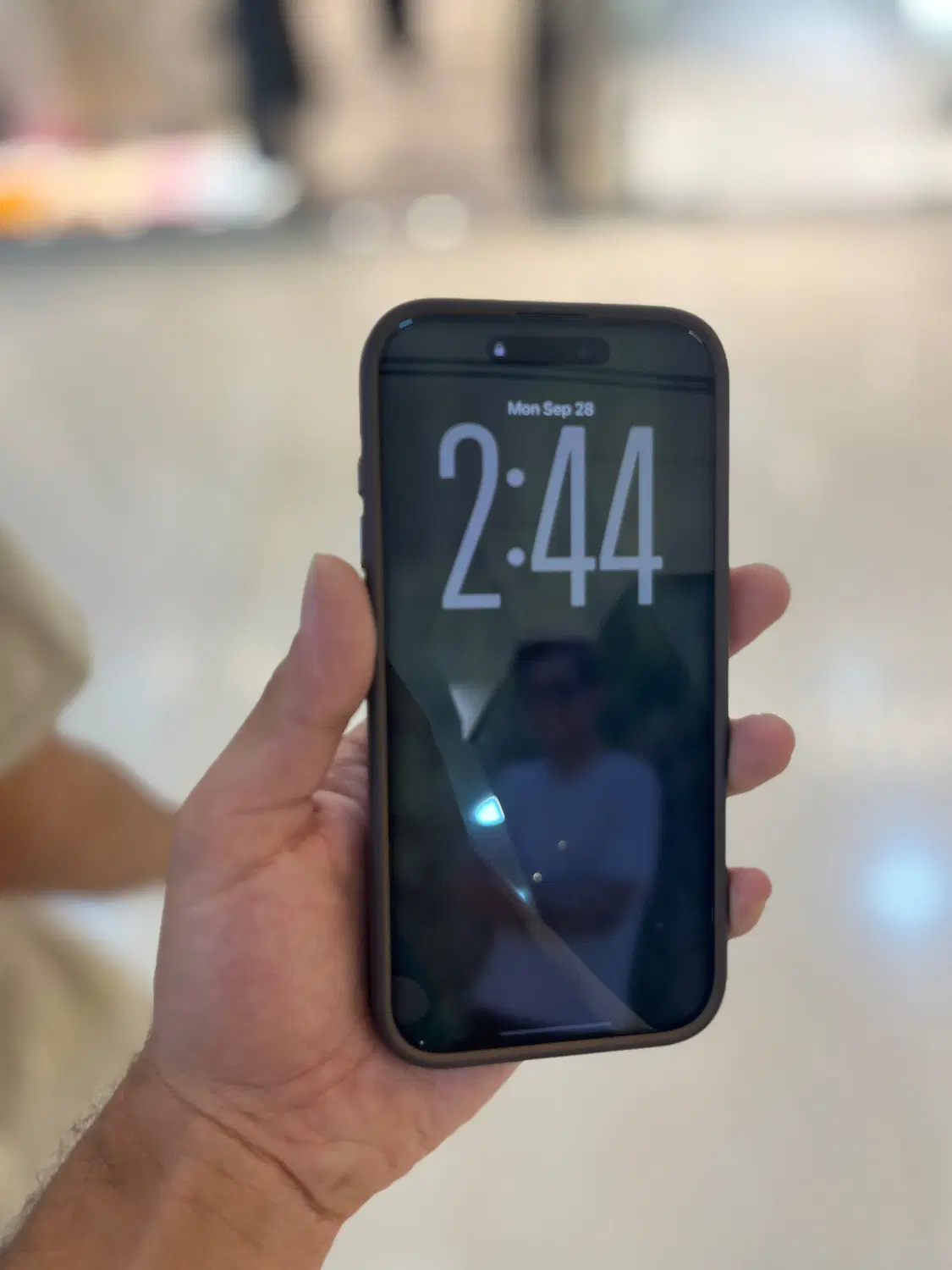 iPhone 16 pro max رجیستر رنگ نچرال تیتانیوم|موبایل|شیراز, عفیفآباد|دیوار