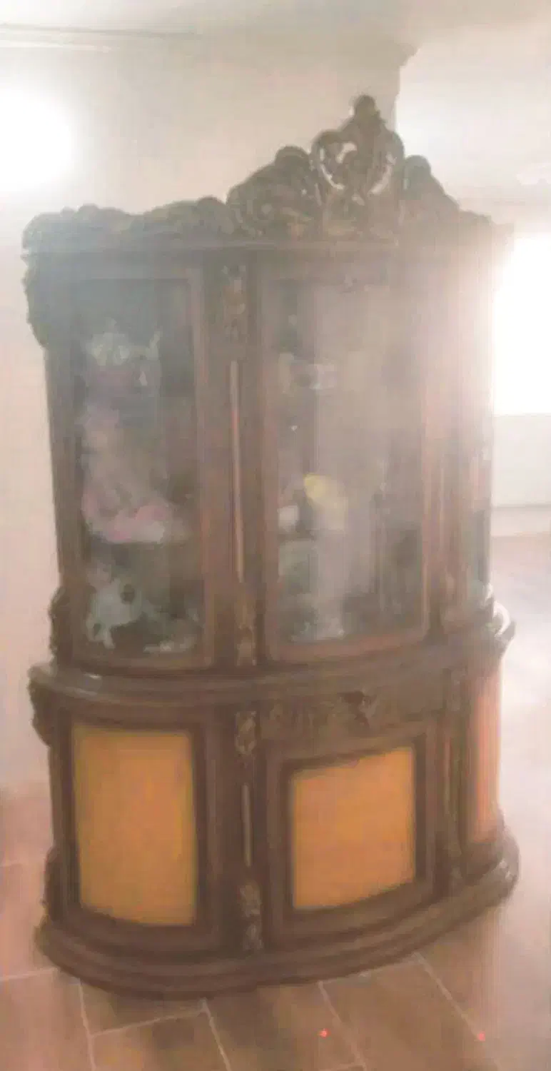 بوفه چوب گردو|بوفه، ویترین، کنسول|سمنان, |دیوار