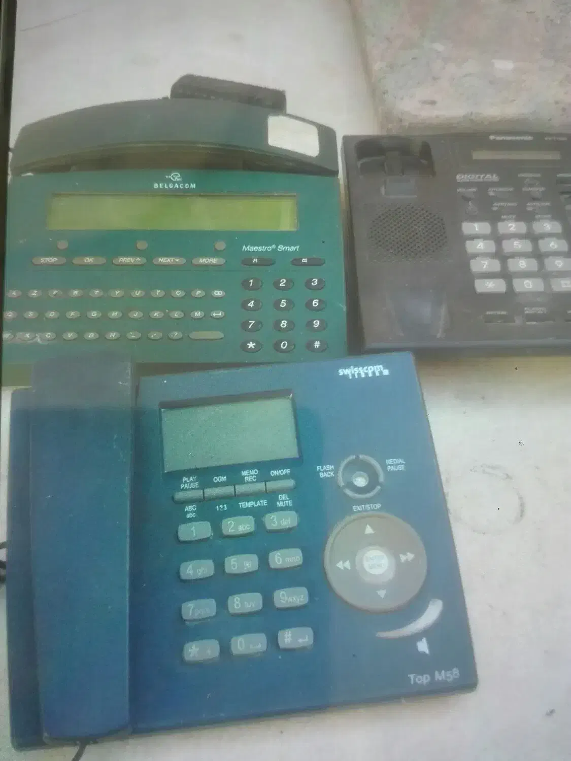 سه عددتلفن رومیزی|تلفن رومیزی|مشهد, امامیه (شهرک غرب)|دیوار