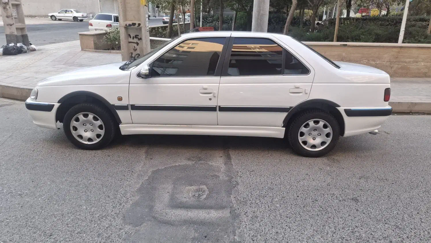 پارس سال ۱۳۹۸|خودرو سواری و وانت|قم, انسجام|دیوار