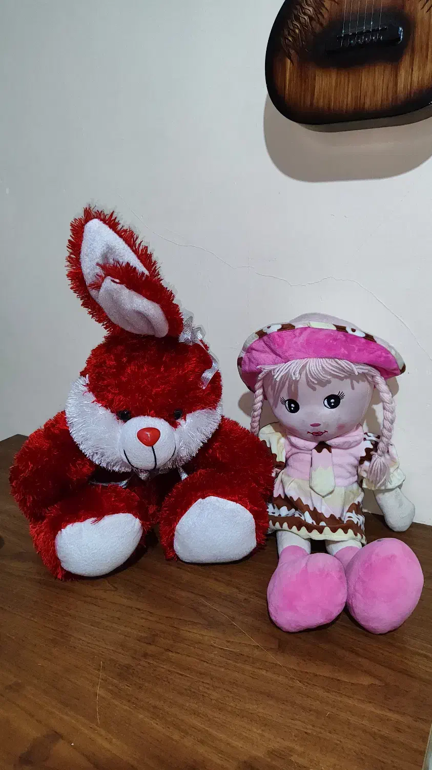 تعدادی عروسک|اسباببازی بچه|تبریز, |دیوار