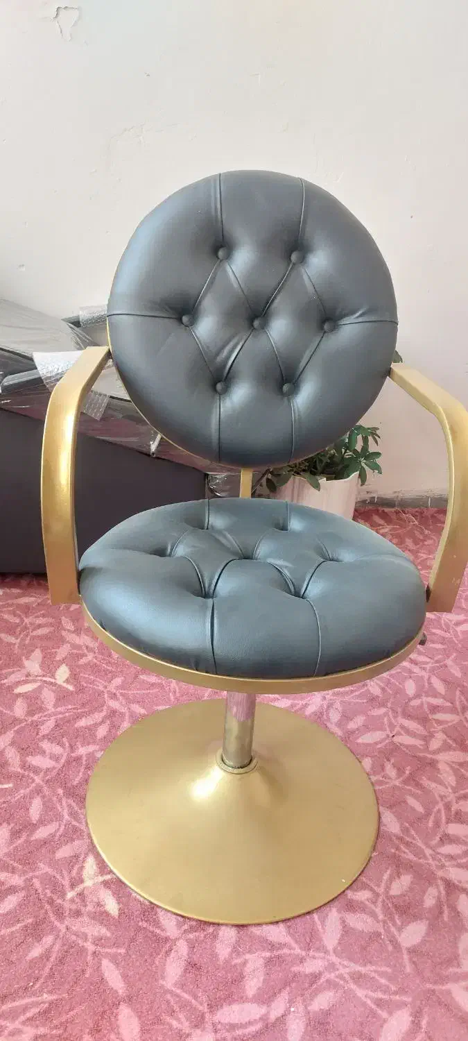 فروش یکجا وسایل آرایشگاه زنانه نو نو هستن|آرایشگاه و سالنهای زیبایی|ایلام, |دیوار