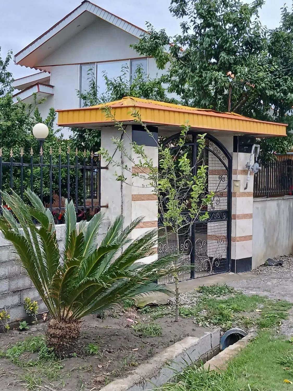 ویلا  اجاره ای|اجارهٔ کوتاه‌مدت ویلا و باغ|املش, |دیوار