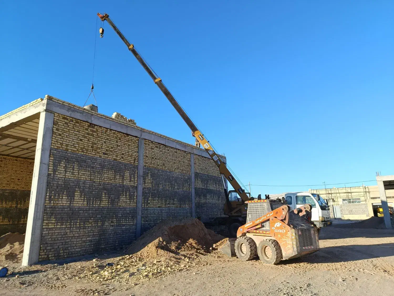 پیمانکاری اسدزاده|خدمات حمل و نقل|جاجرم, |دیوار