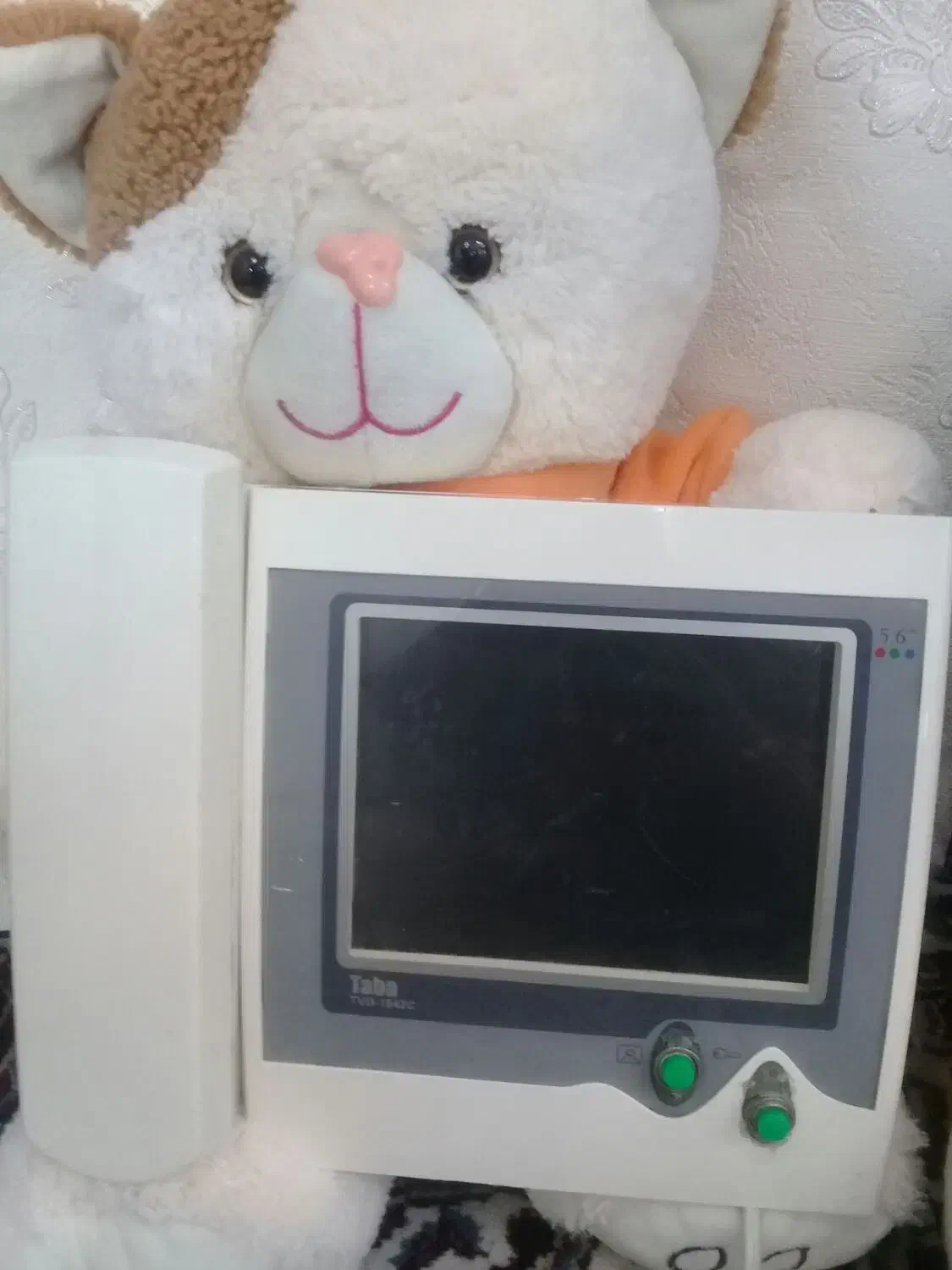 ایفون|صوتی و تصویری|شاهین‌شهر, خانه کارگر|دیوار