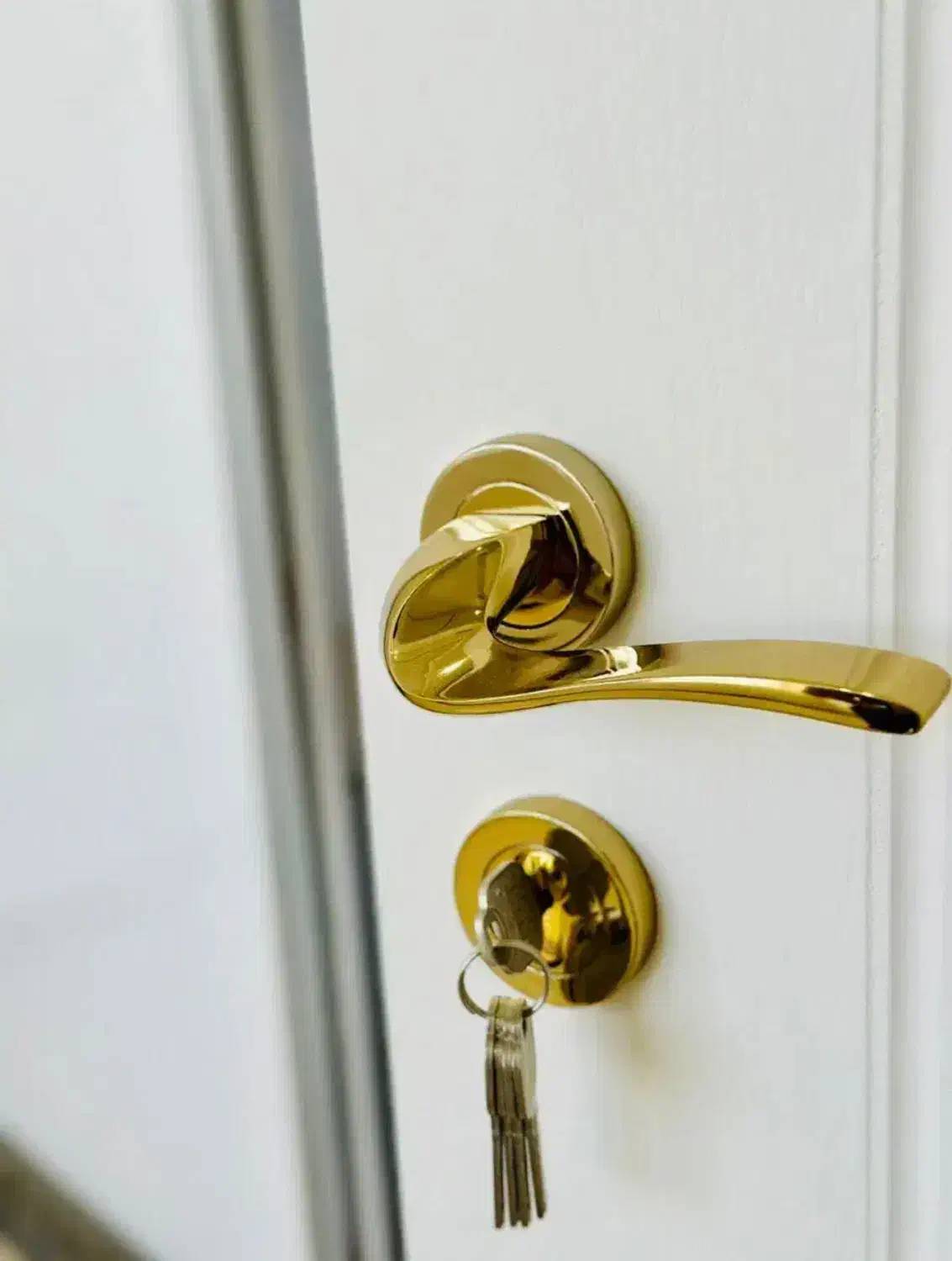 ۱۲۰متر ۲ خواب نوساز فلکه اول تهرانپارس