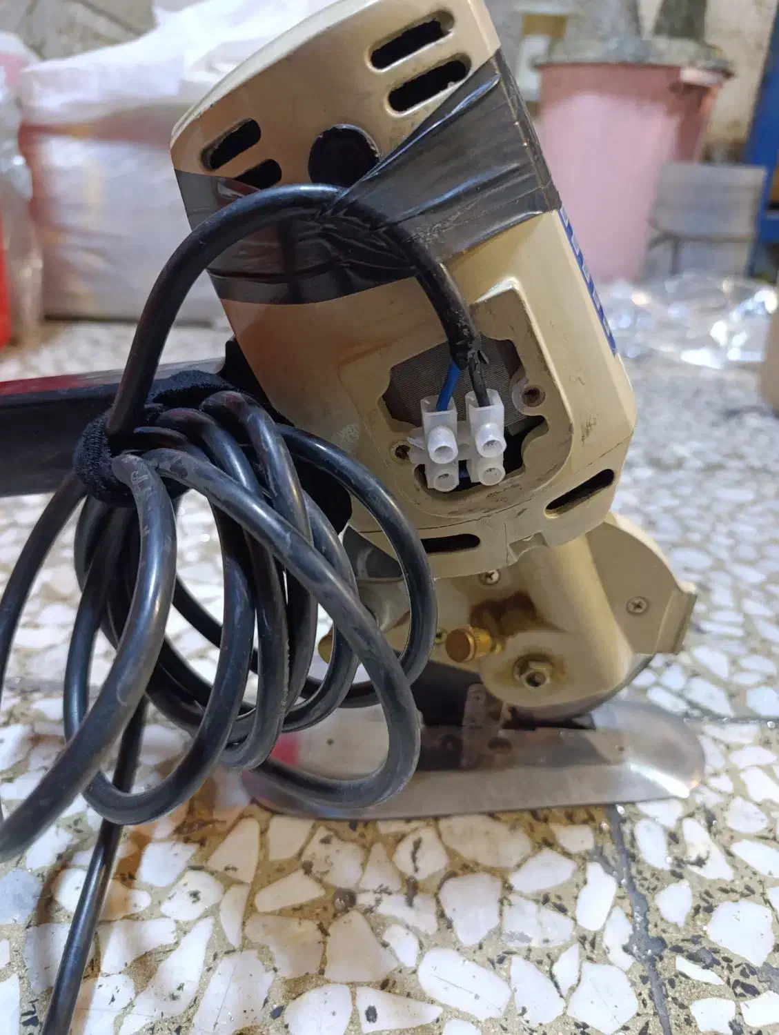 قیچی برقی|لوازم خیاطی و بافتنی|نسیمشهر, |دیوار