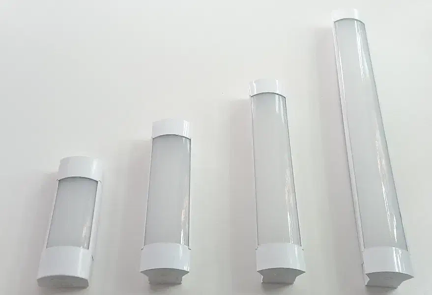 براکت روشنایی ( لامپ های دیواری سقفی  ) و مهتابی|لامپ و چراغ|کرمان, |دیوار