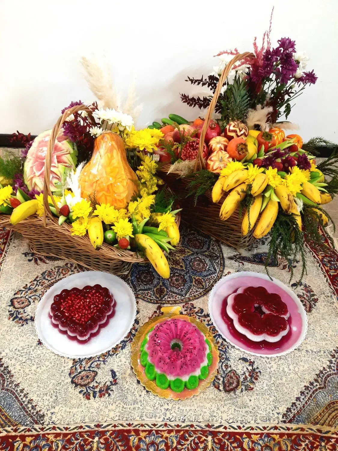 میوه آرایی سبدمیوه یلدا/حکاکی کدو،هندوانه/گیفت/ژله|خوردنی و آشامیدنی|قم, کلهری|دیوار