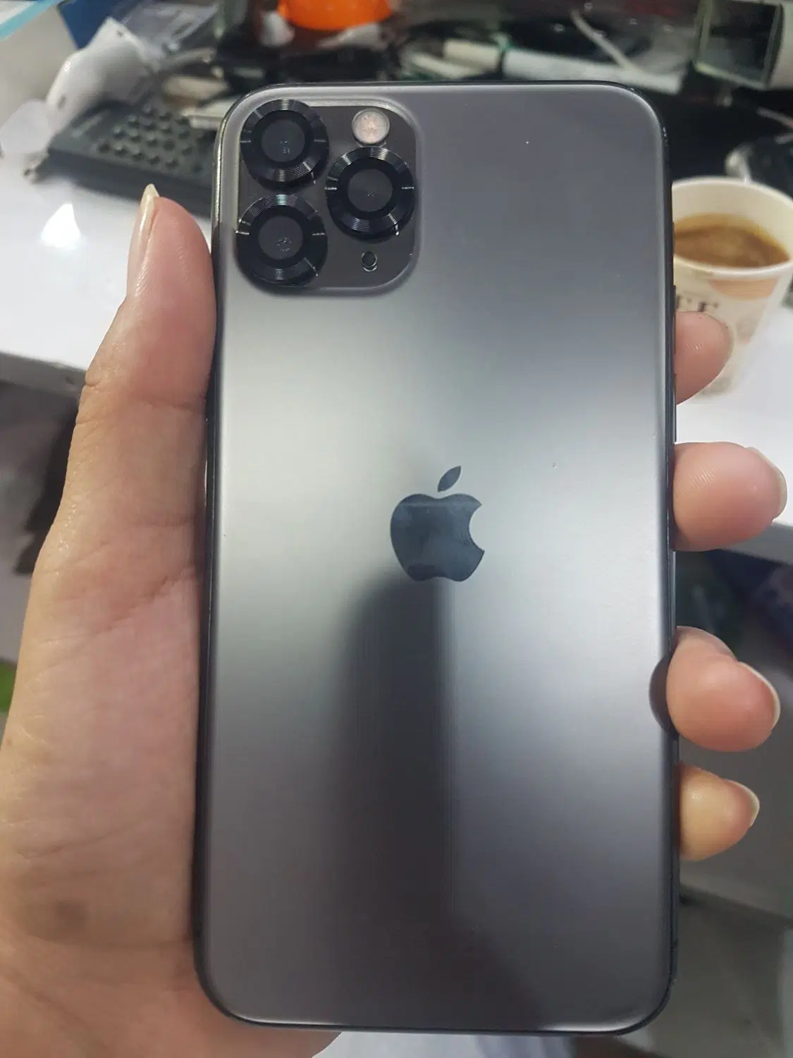 11pro|موبایل|مشهد, ایثار|دیوار