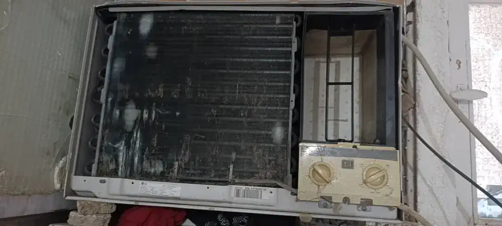 کولر پنجره ای|کولر گازی و فنکوئل|لار, |دیوار