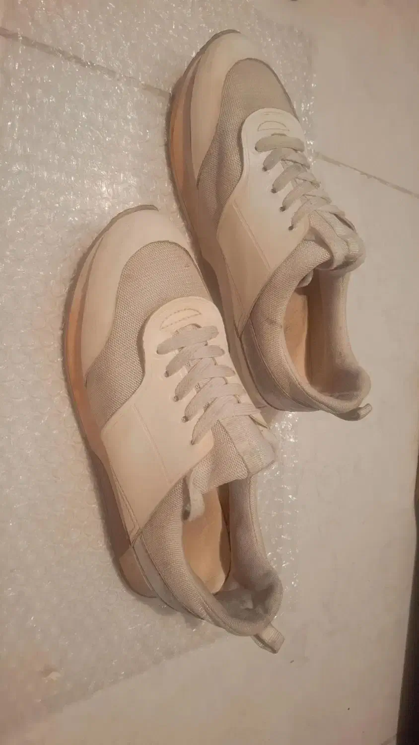 کتونی زنانه|کیف، کفش، کمربند|گرمدره, |دیوار