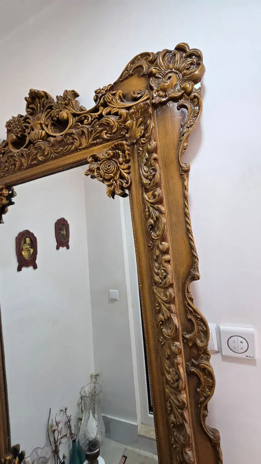 اینه قدیمی چوبی انتیک|بوفه، ویترین، کنسول|زرندیه, |دیوار