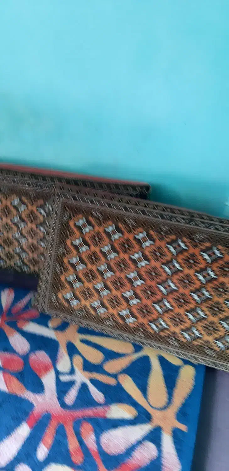 پشتی ترکمن|پشتی|رشت, باهنر|دیوار