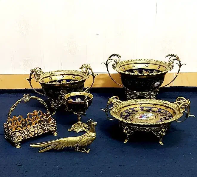 سرویس کامل برنز|ظروف سرو و پذیرایی|تهران, مسعودیه|دیوار