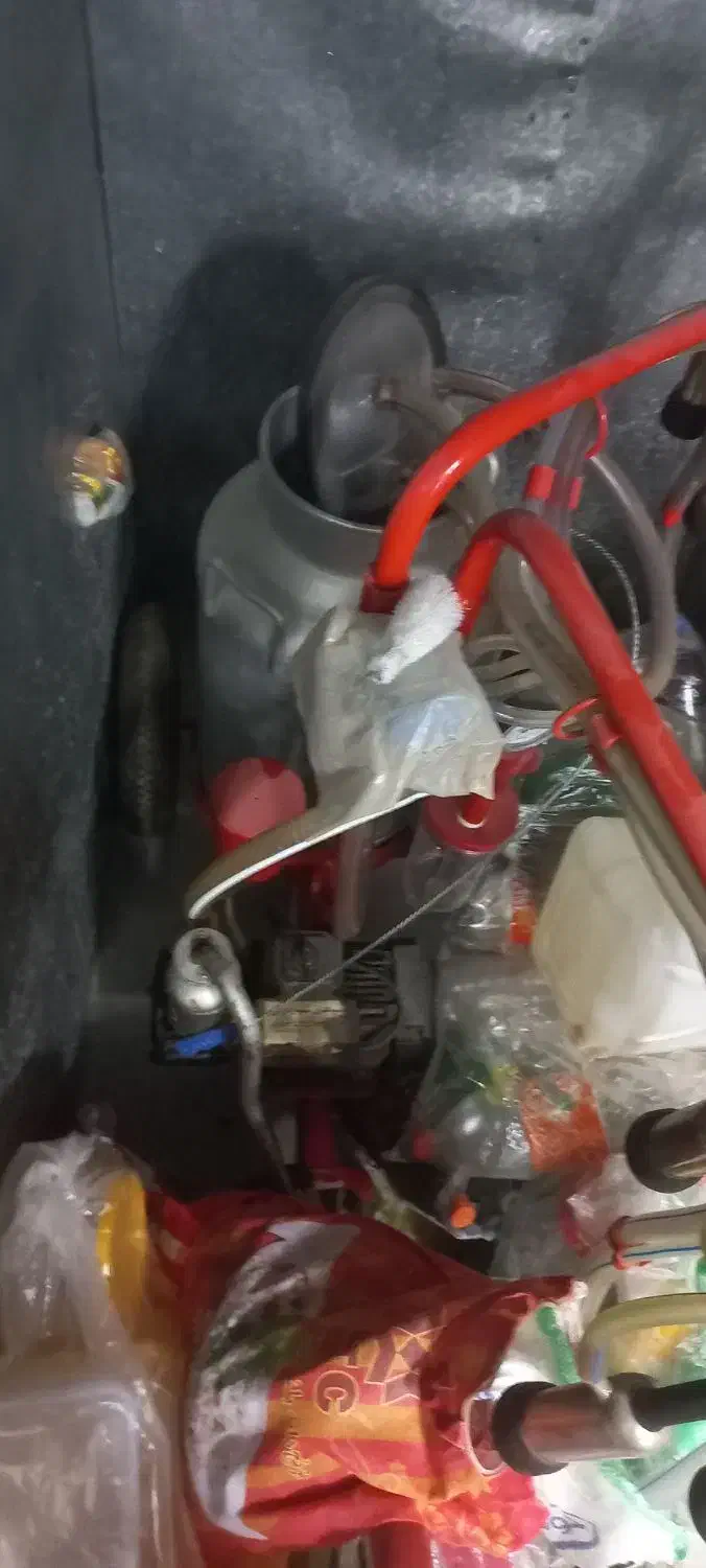 شیردوش دو واحدی در حد .سه ماه کار|ماشین‌آلات صنعتی|برخوار, |دیوار