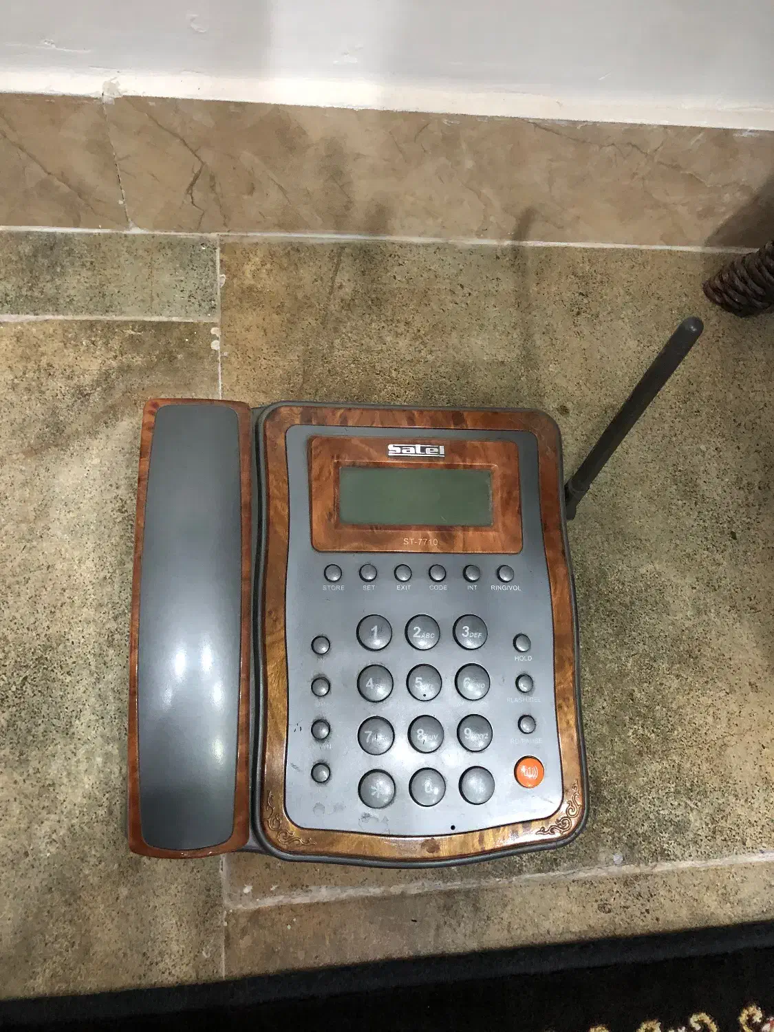 فروش. تلفن. ثابت|تلفن رومیزی|هشتگرد, فاز ۳ مهستان|دیوار