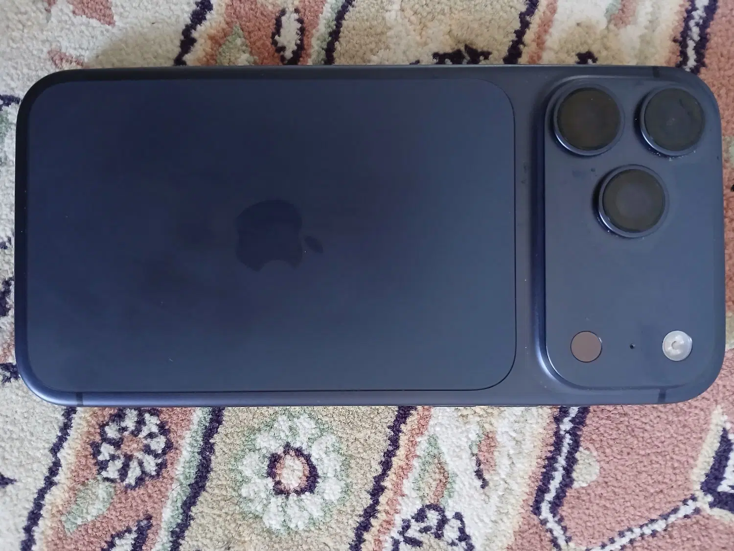 iPhone 17 pro max 512|موبایل|نور, |دیوار