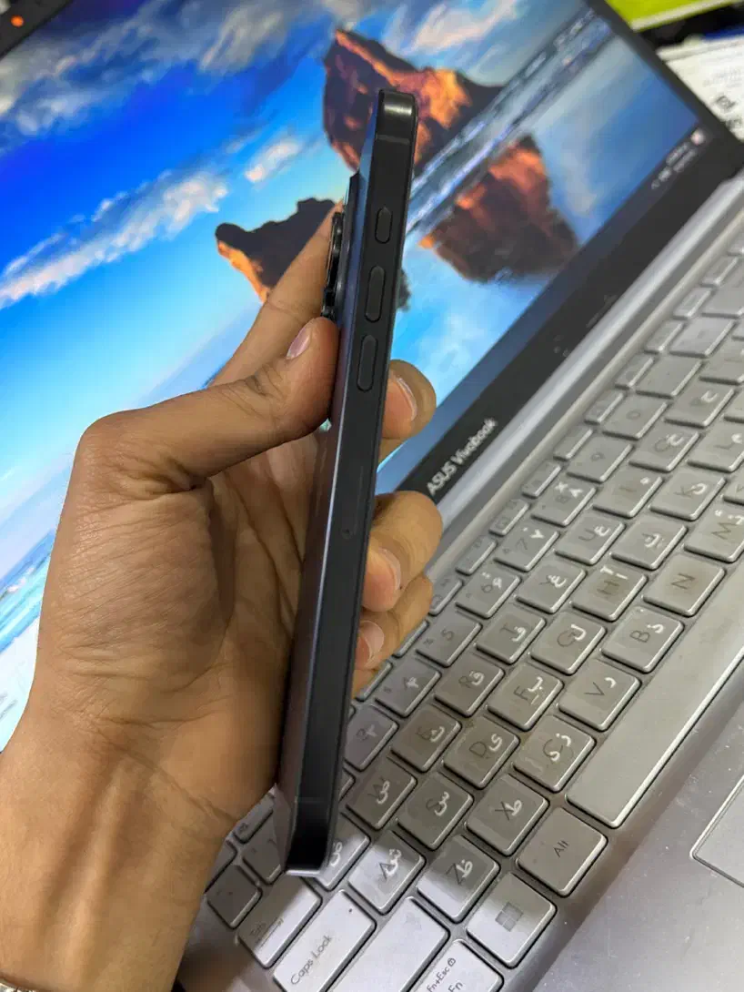 ایفون ۱۶ پرومکس ۲۵۶ باطری ۱۰۰|موبایل|کرمان, |دیوار