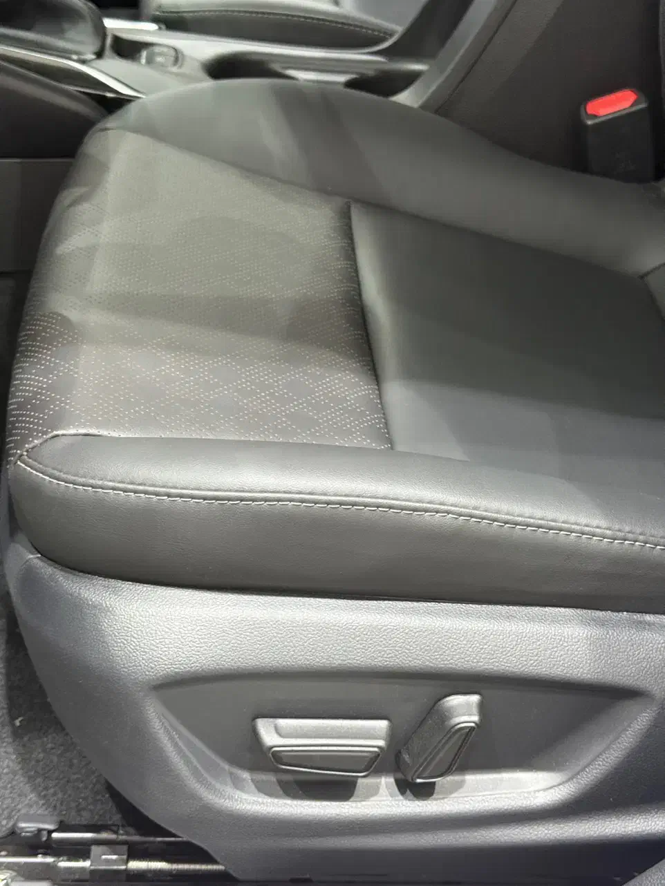 کرولا ۲۰۲۵ پلاک منطقه آزاد خشک|خودرو سواری و وانت|رشت, پاستوریزه|دیوار