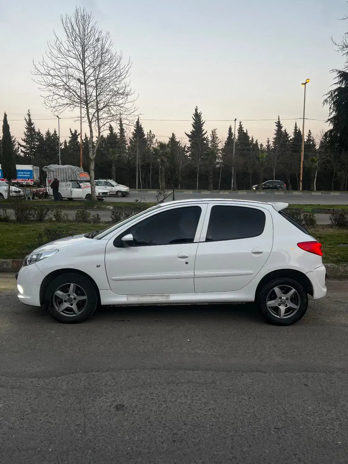 207i|خودرو سواری و وانت|آستارا, |دیوار