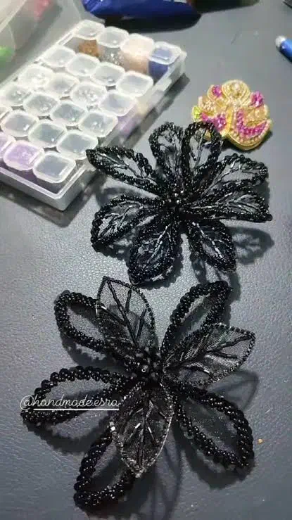 گل مخمل استامپ ورک|گل مصنوعی|خرم‌آباد, |دیوار