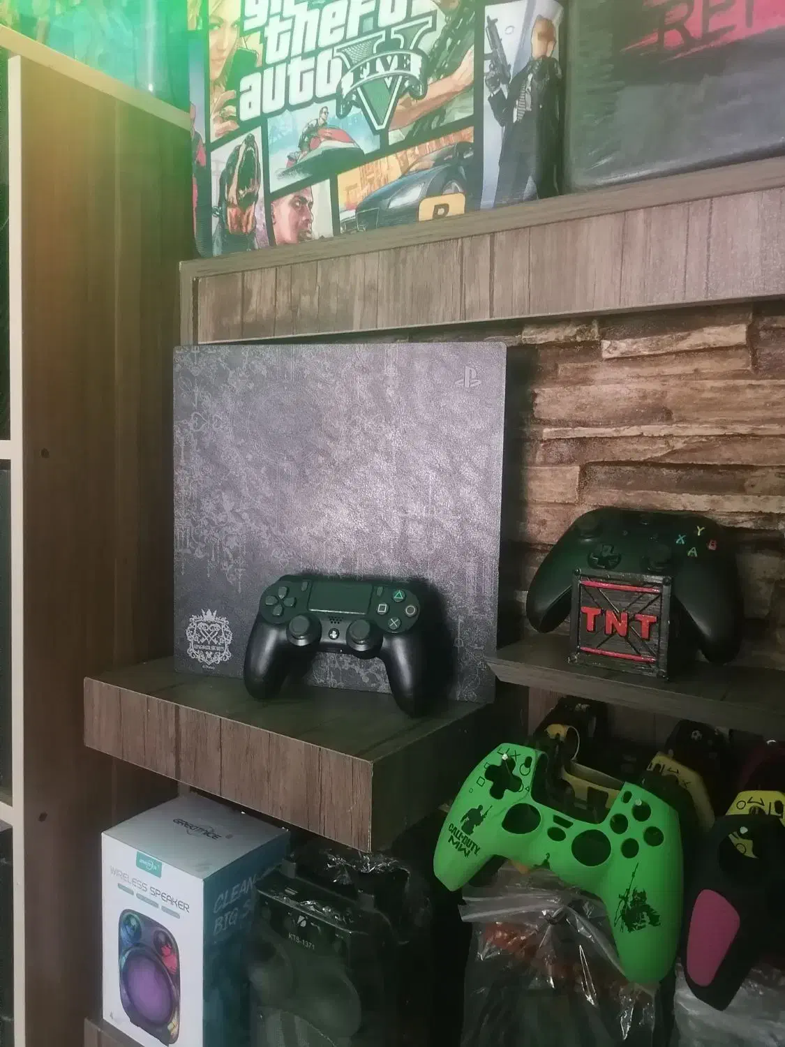 Ps4 pro کپی خور باندل طرح دار|کنسول، بازی ویدئویی و آنلاین|نیشابور, شهرک فرهنگیان|دیوار