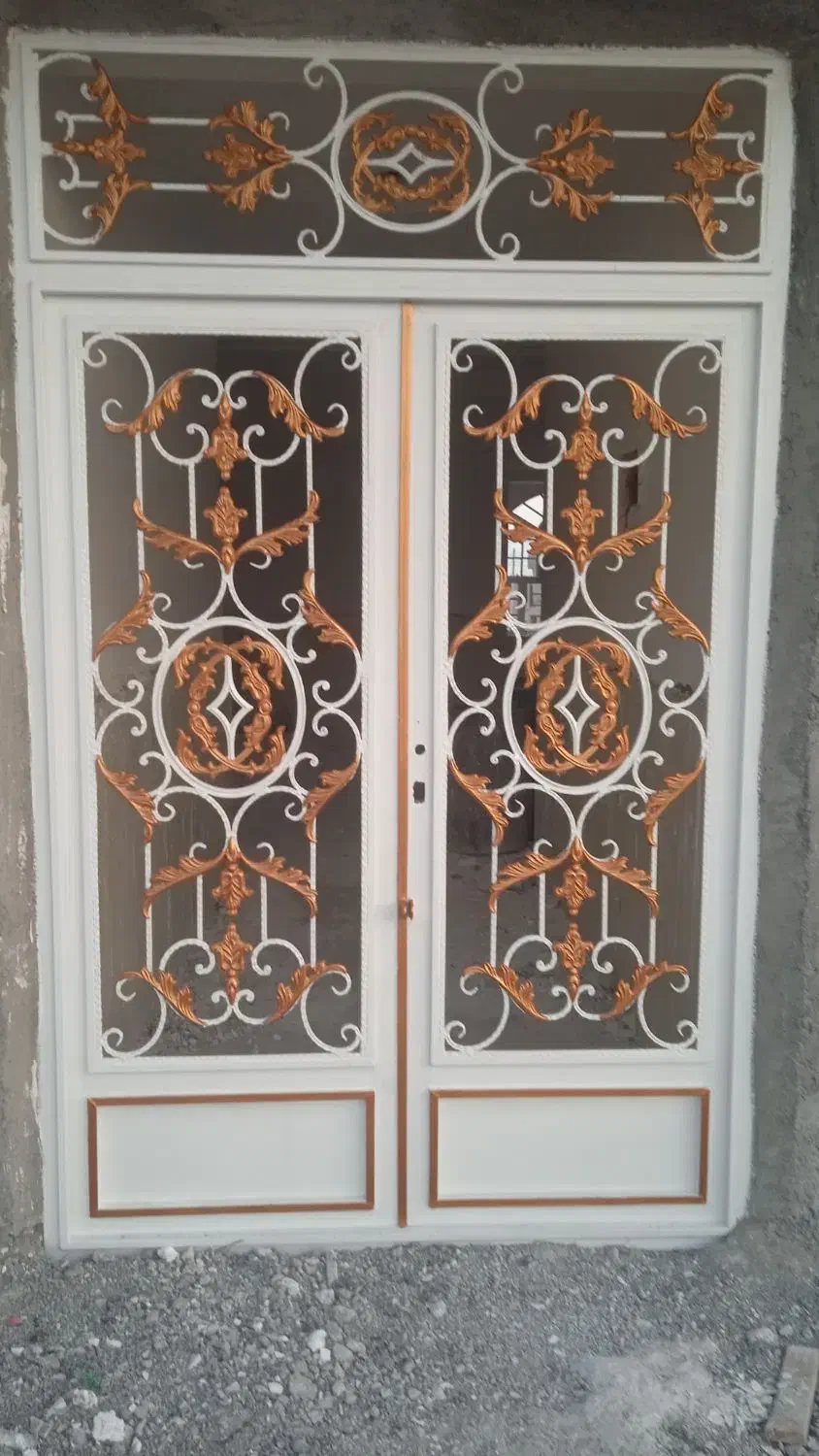 رنگ امیزی ونقاشی کل ساختمان زاهدی|خدمات پیشه و مهارت|میناب, |دیوار