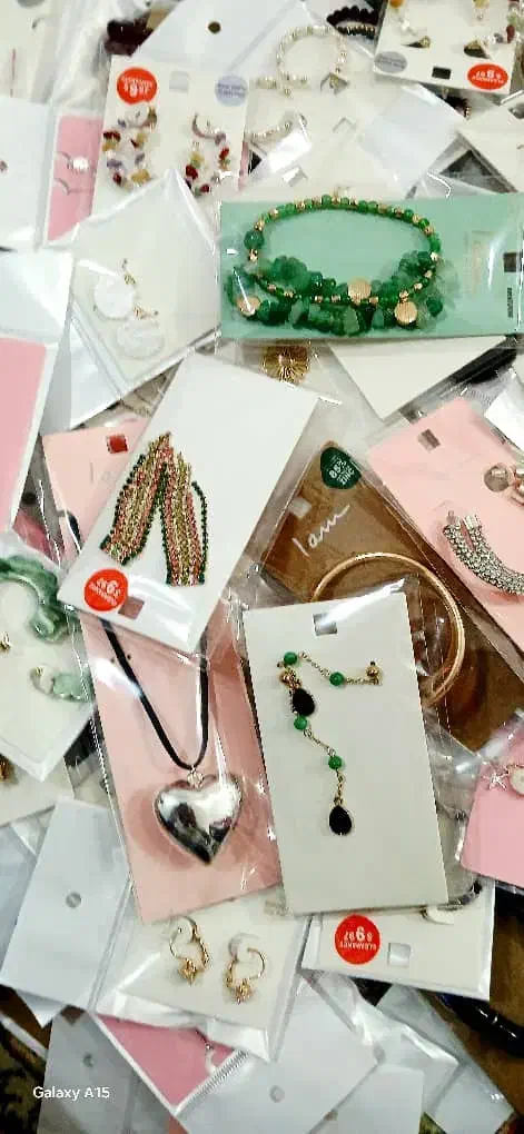 فروش عمده دستبند بدلیجات اروپایی سود بالا|بدلیجات|کهریزک, |دیوار