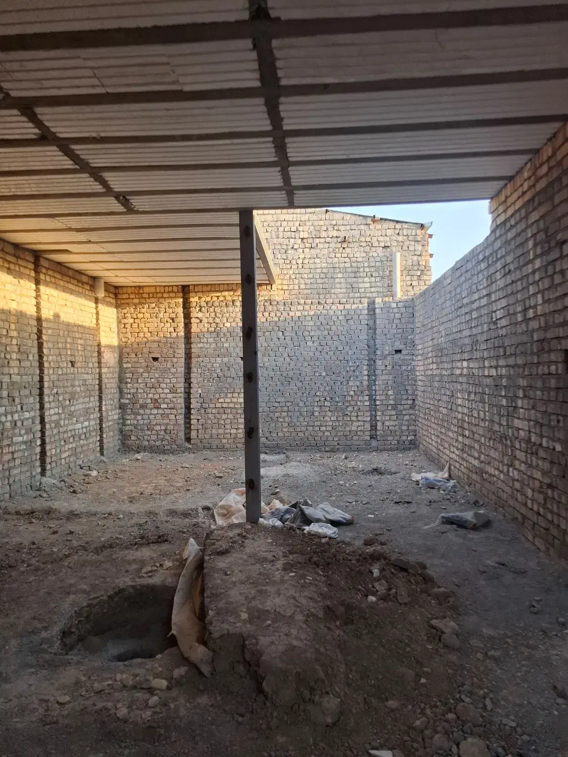 فروش فوری زیر قیمت|فروش زمین و ملک کلنگی|قنوات, |دیوار