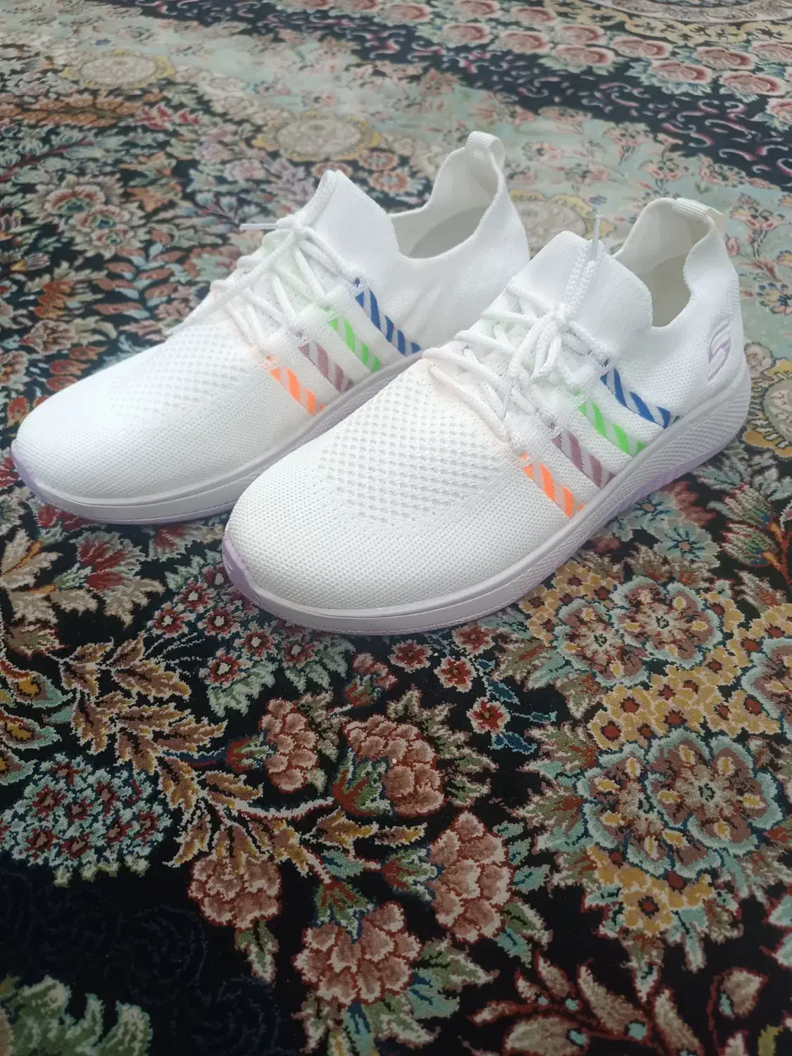 کتونی زنانه|کیف، کفش، کمربند|بهارستان, |دیوار