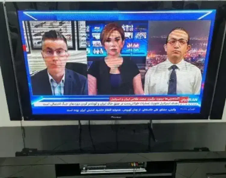 دوعدد تلویزیون ۵۰ پایونیر و۴۶ اینچ سه بعدی سونی|تلویزیون و پروژکتور|تهران, جیحون|دیوار