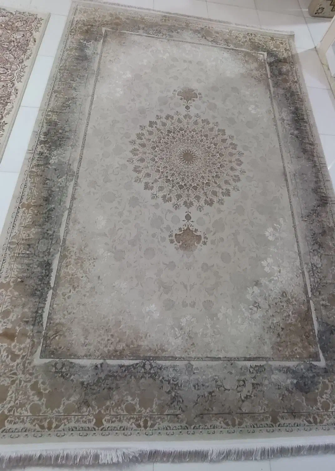 سه تخت فرش ۶ متری|فرش|سنندج, |دیوار