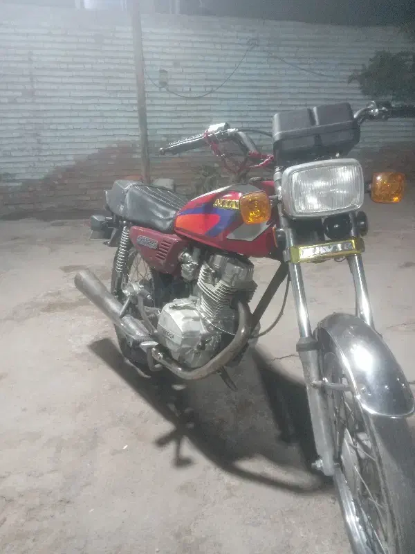 متور ۱۲۵ استارتی مدل ۸۸|موتورسیکلت|زرند, |دیوار