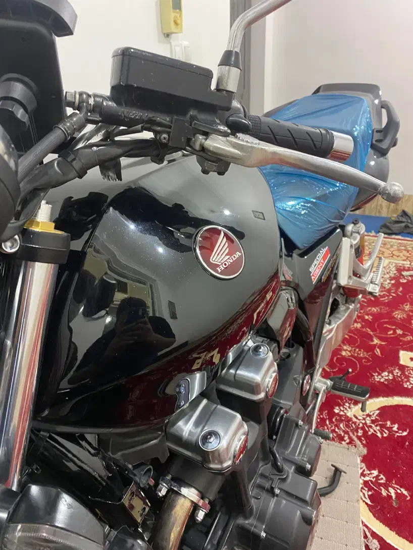 CB1300 2017|موتورسیکلت|شیراز, احمدی جنوبی|دیوار