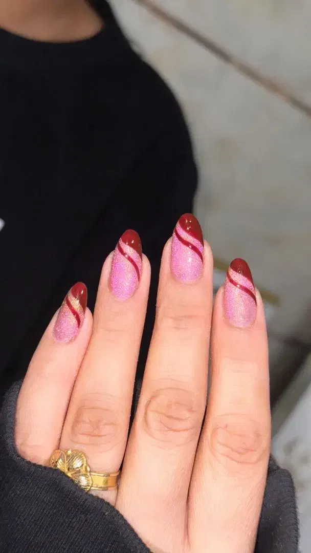 خدمات کاشت ناخن|خدمات آرایشگری و زیبایی|بم, |دیوار