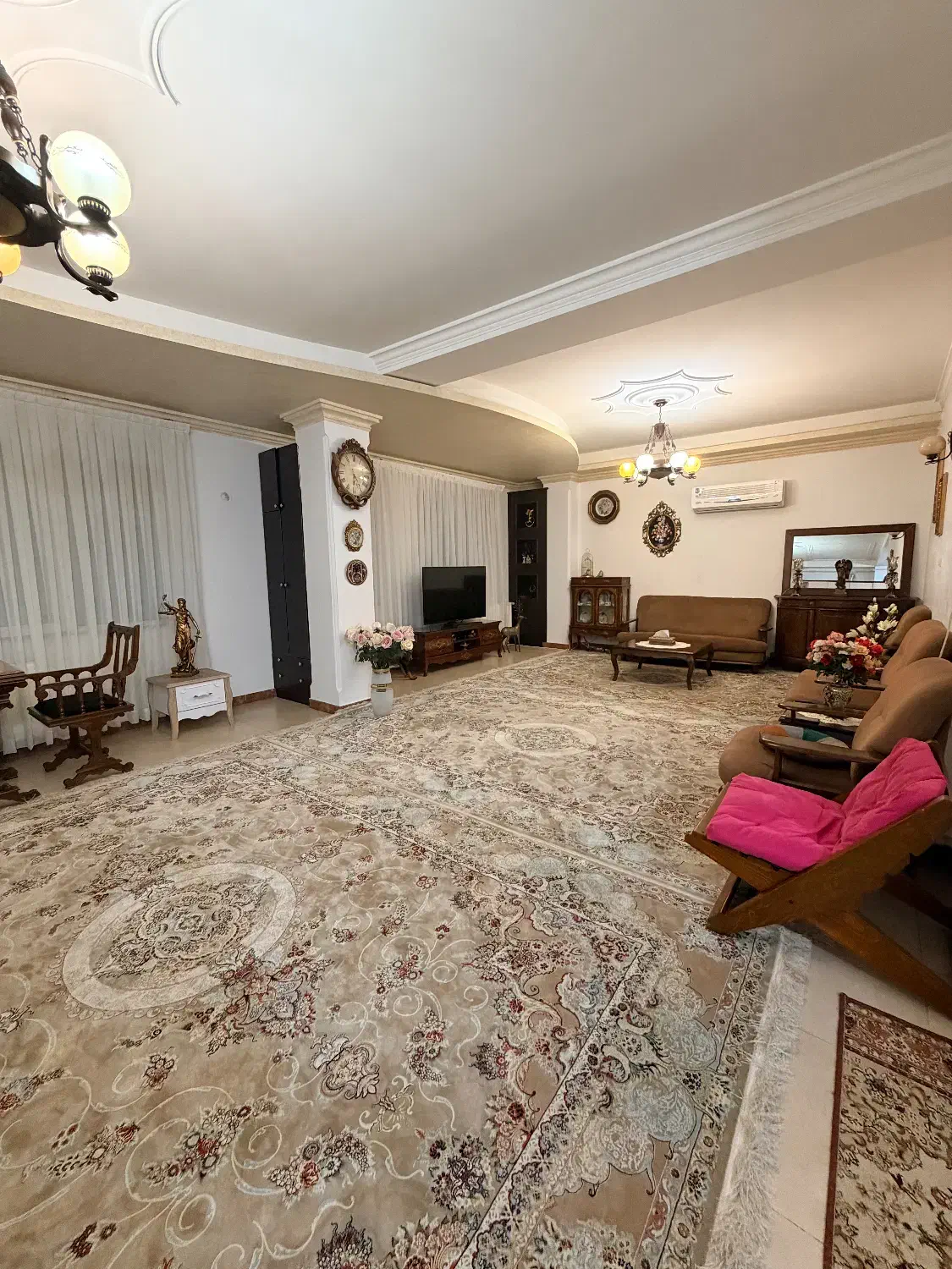 بر خ سعدی/۱۰۰متر/تک‌ واحد|فروش آپارتمان|لاهیجان, کوه بیجار|دیوار