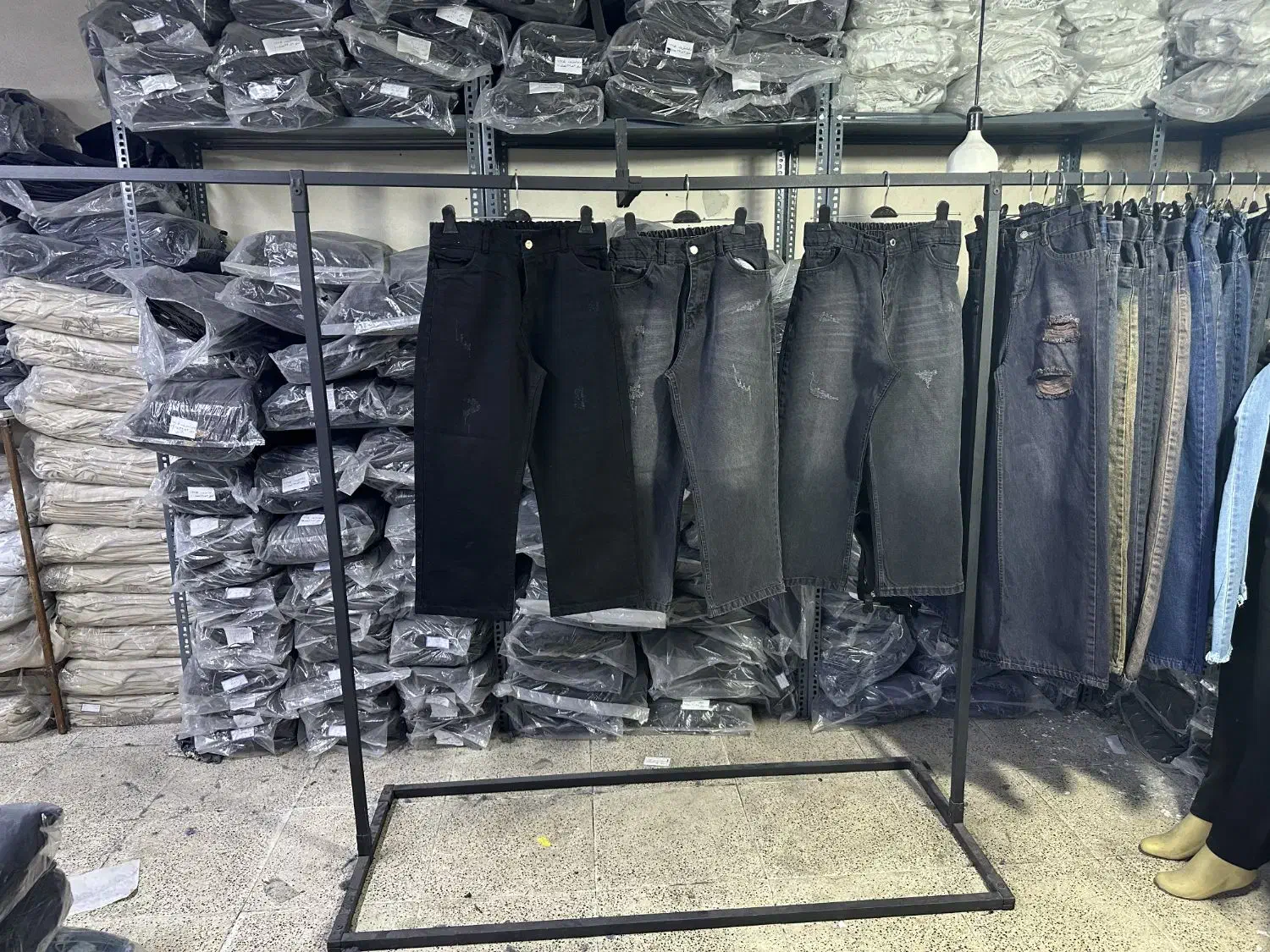 کارگو بنگال 150|عمدهفروشی|شیراز, لب آب|دیوار